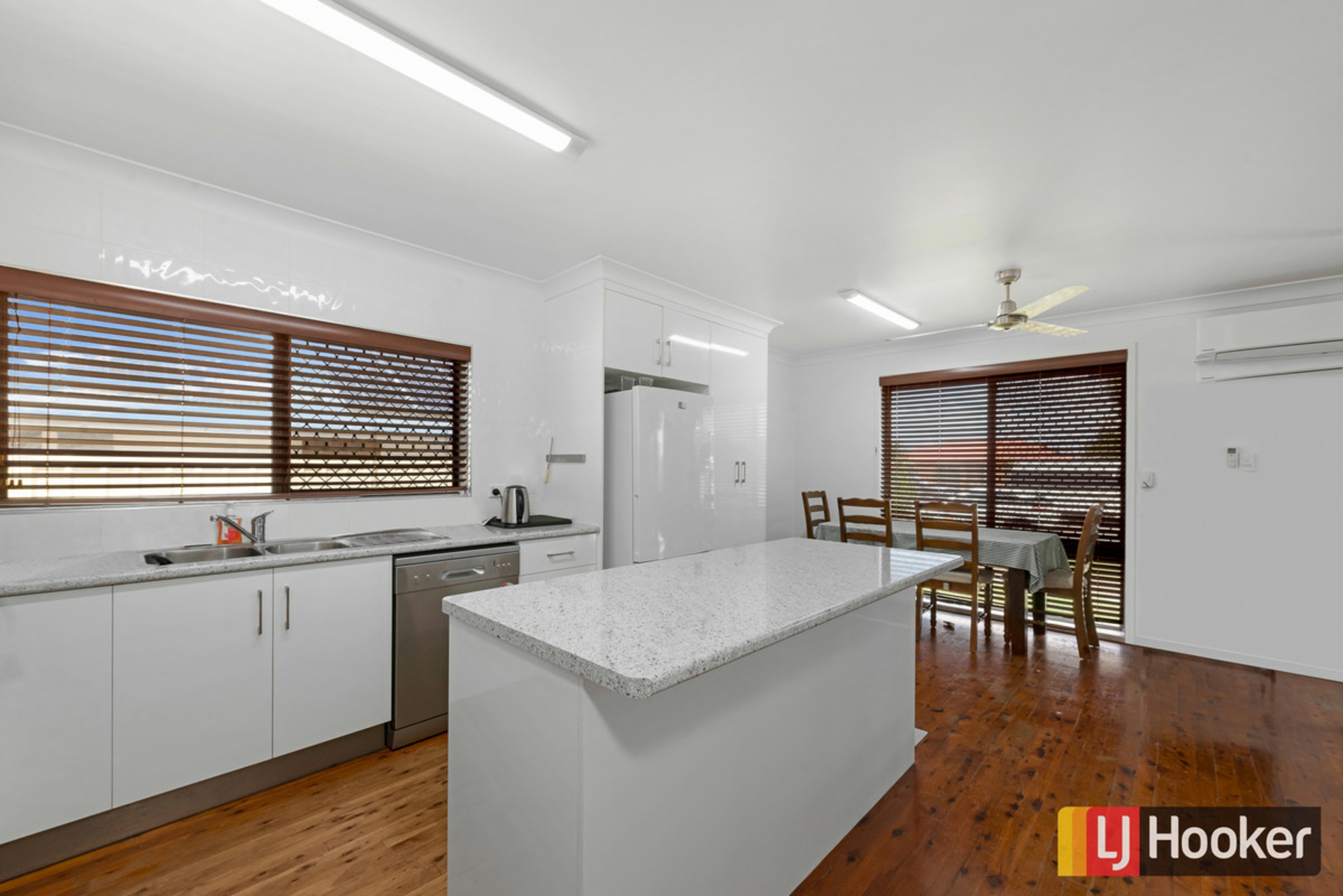 22 Broadmeadow Avenue Thabeban QLD - Property Details - LJ Hooker