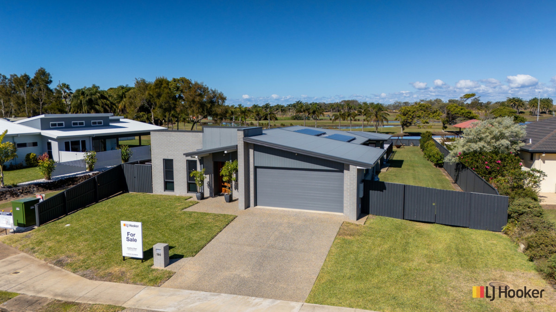 190 Barolin Esplanade, CORAL COVE