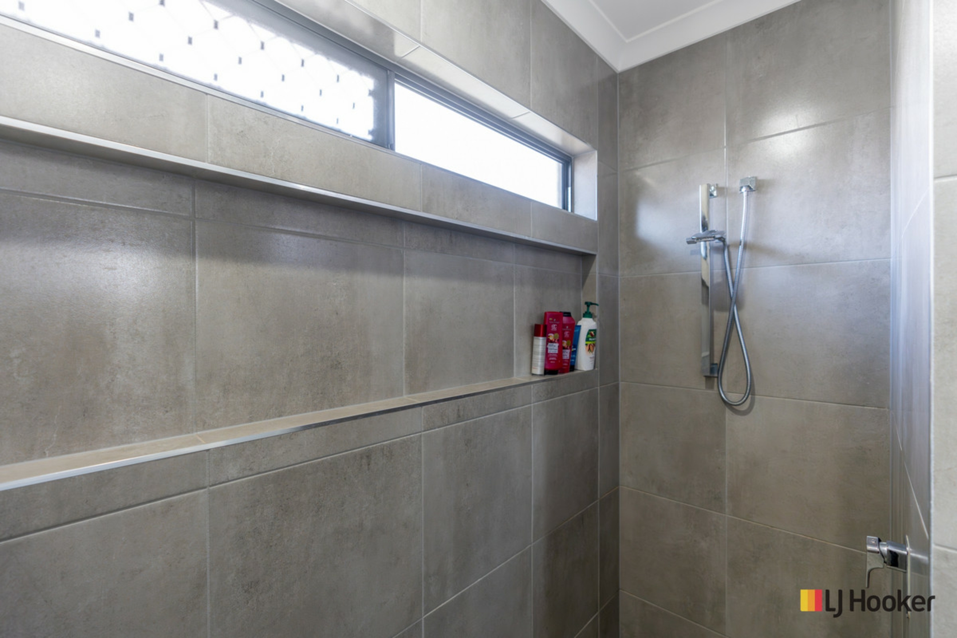 190 Barolin Esplanade, CORAL COVE