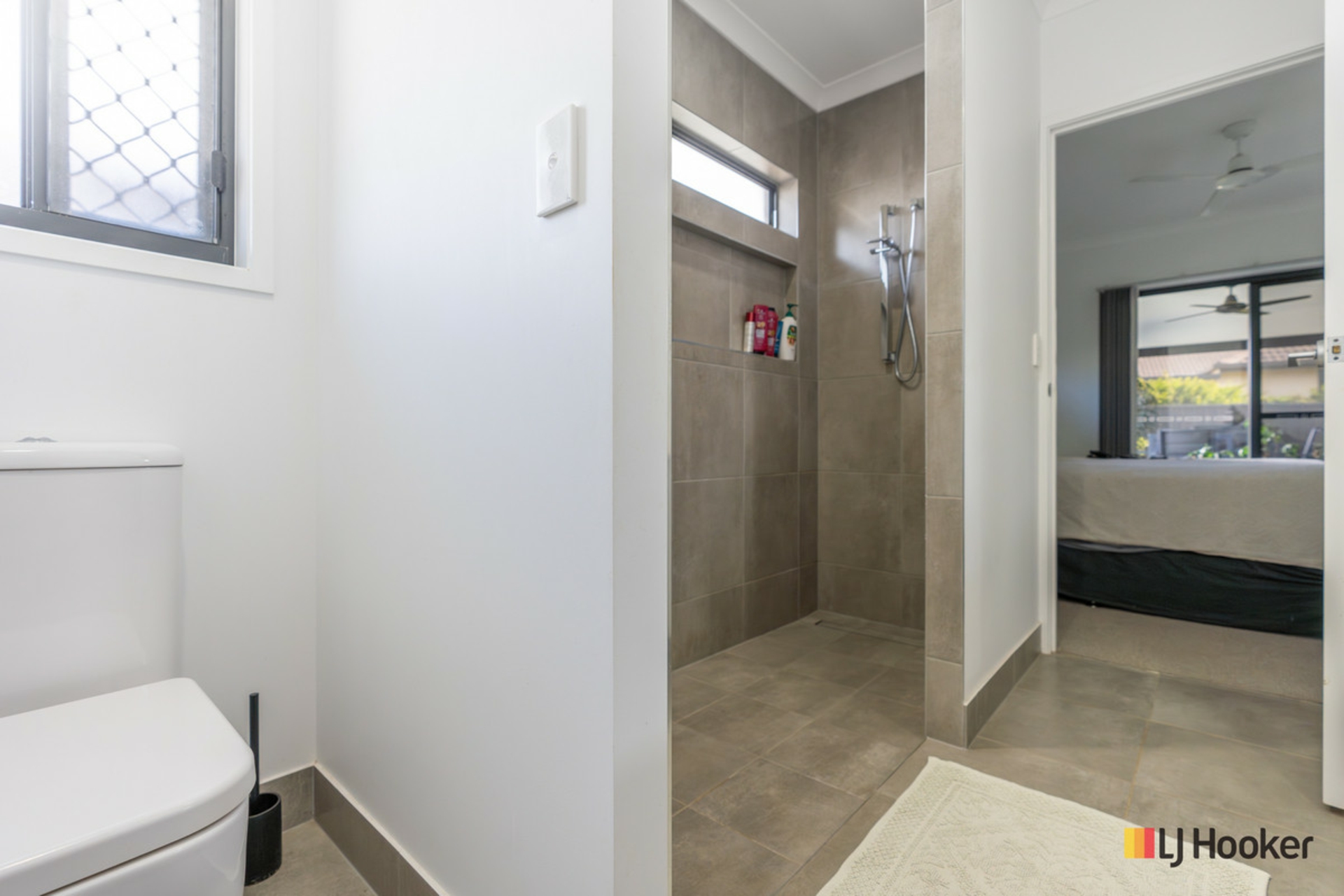 190 Barolin Esplanade, CORAL COVE