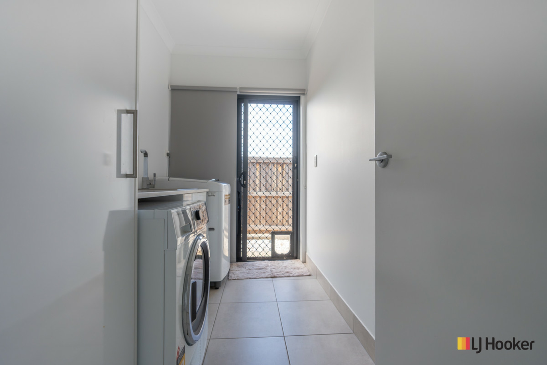 190 Barolin Esplanade, CORAL COVE