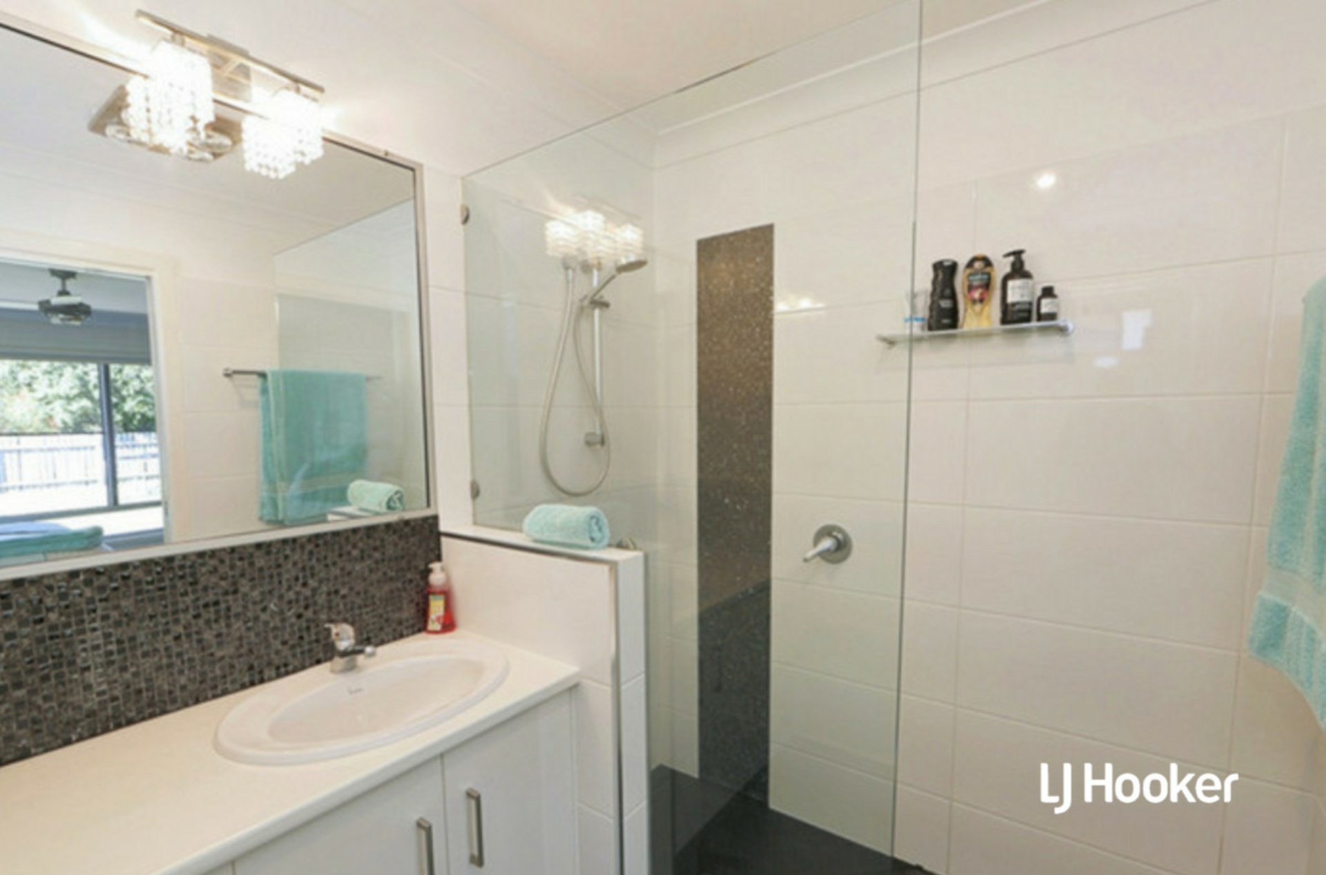 16 Logan Road, INNES PARK