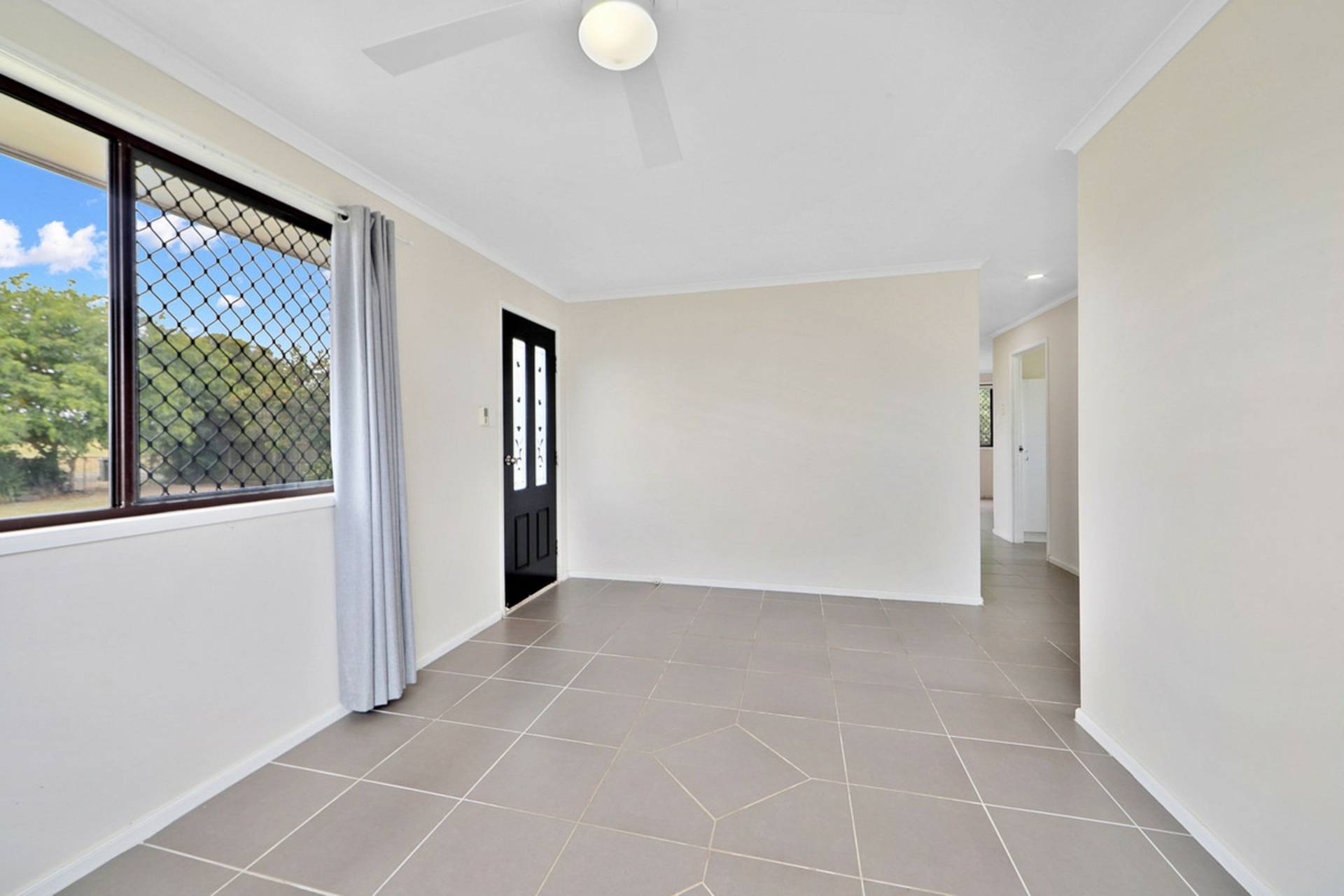 83 Kinch Street, BURNETT HEADS