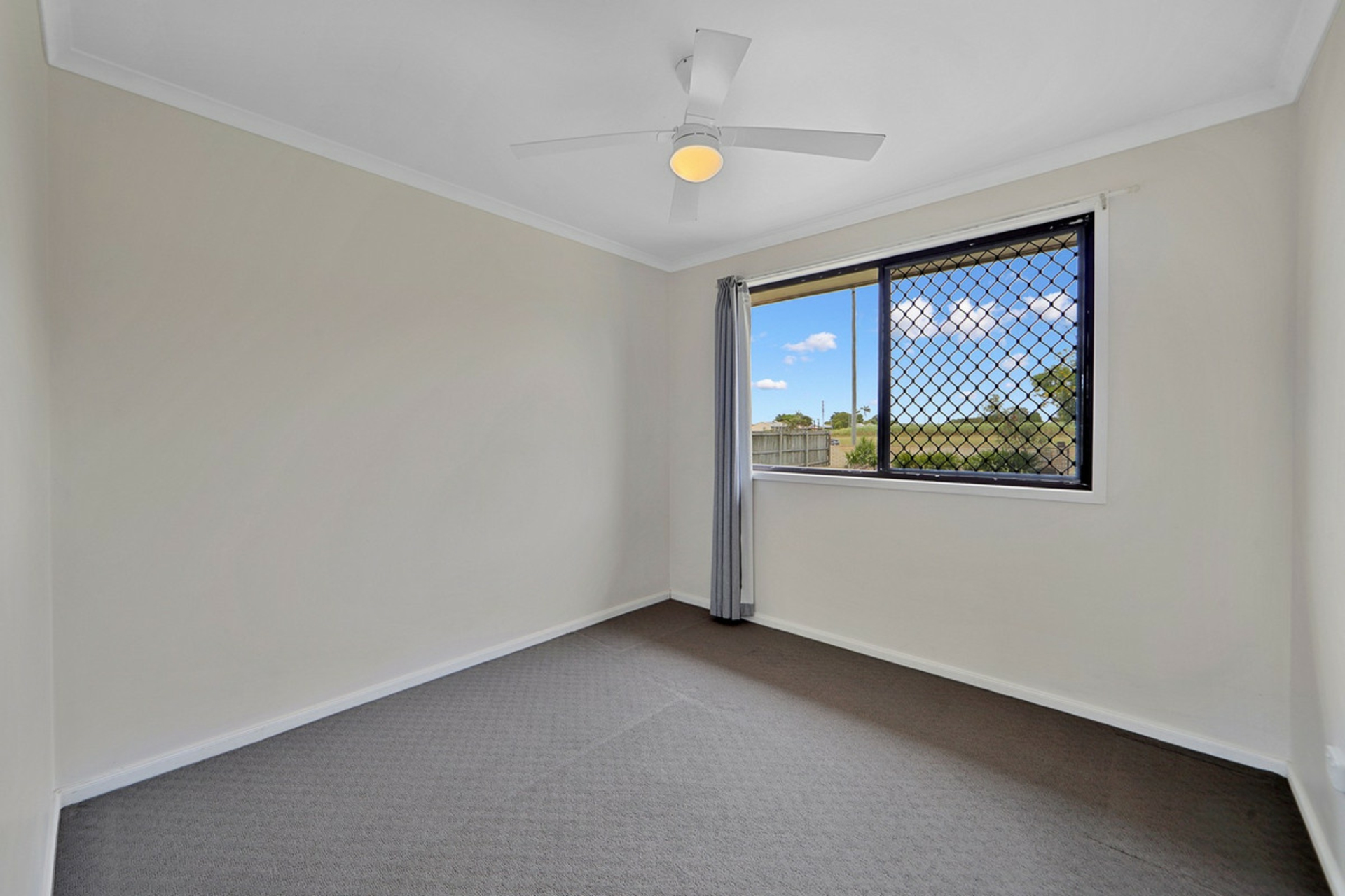 83 Kinch Street, BURNETT HEADS