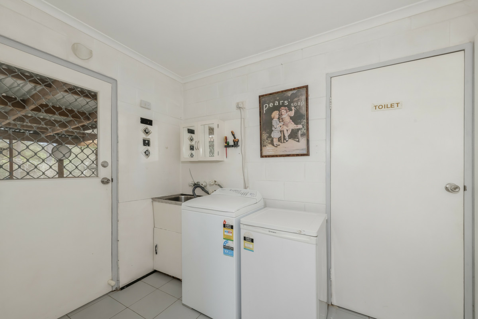 1 Orchid Drive, MOORE PARK BEACH
