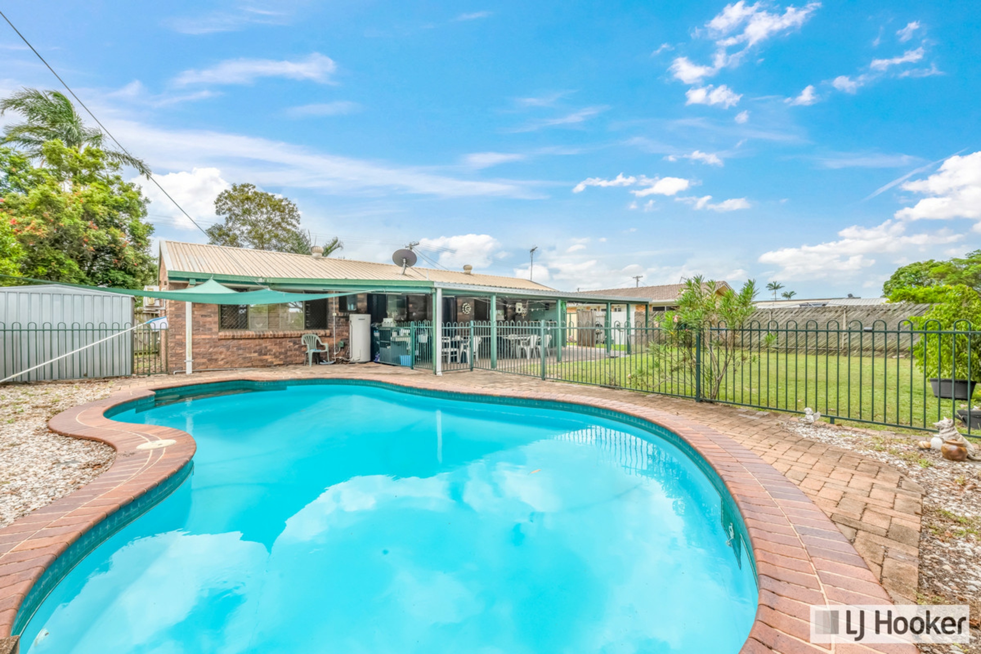 61 Sunset Drive, THABEBAN