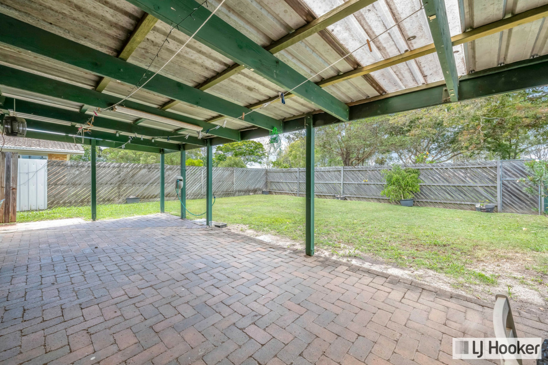 61 Sunset Drive, THABEBAN