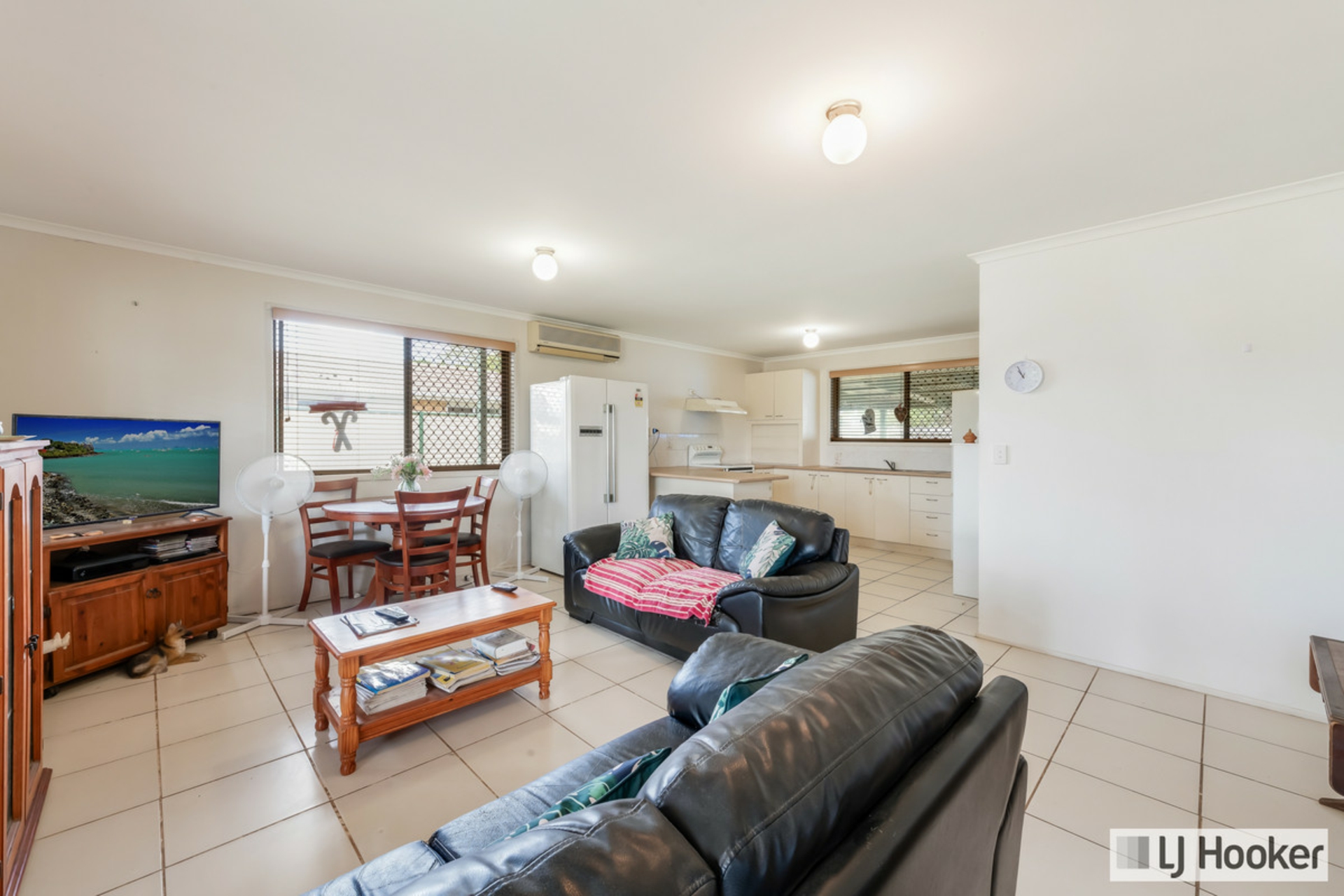 61 Sunset Drive, THABEBAN