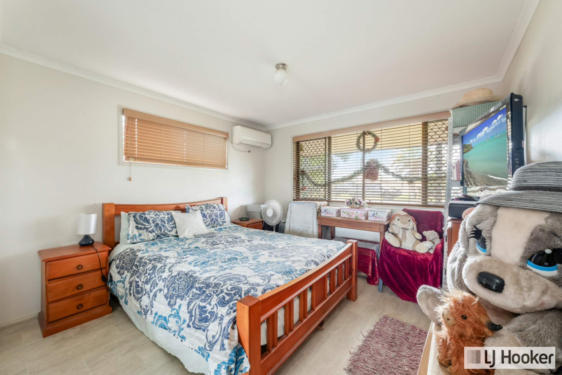 61 Sunset Drive, THABEBAN