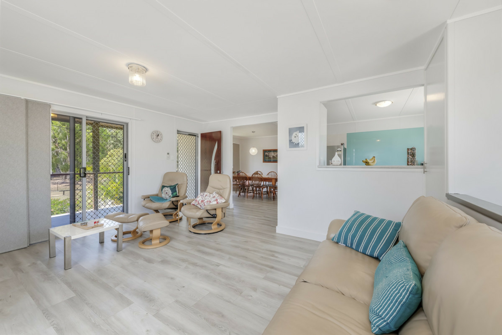 19 Club Avenue,, MOORE PARK BEACH