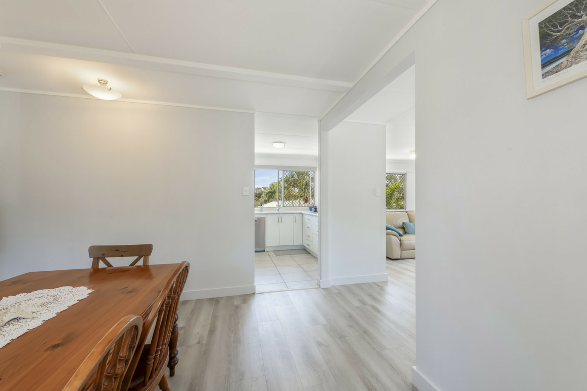 19 Club Avenue,, MOORE PARK BEACH