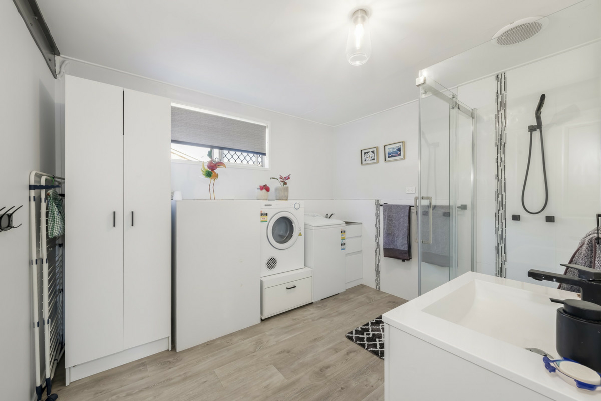 19 Club Avenue,, MOORE PARK BEACH