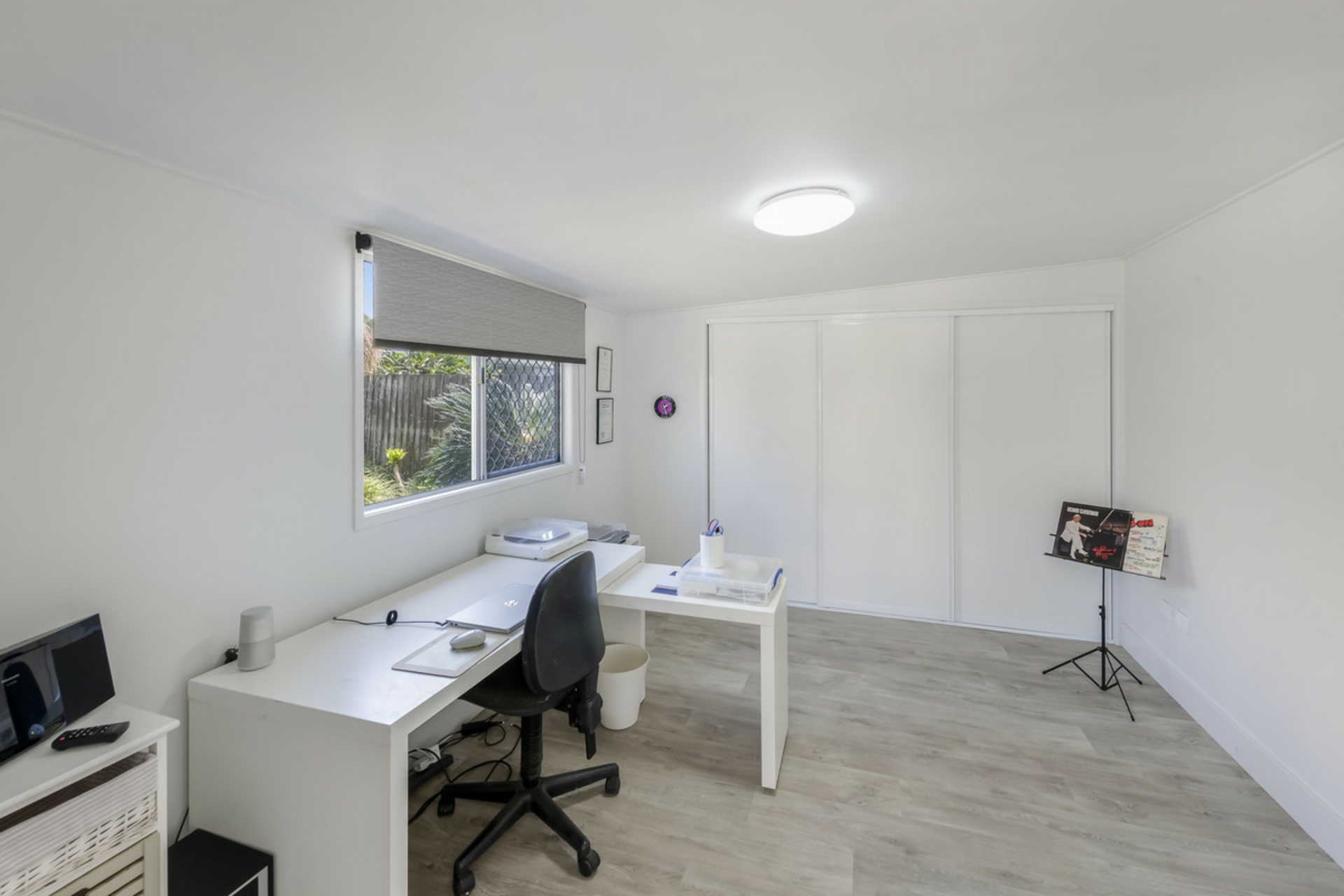 19 Club Avenue,, MOORE PARK BEACH