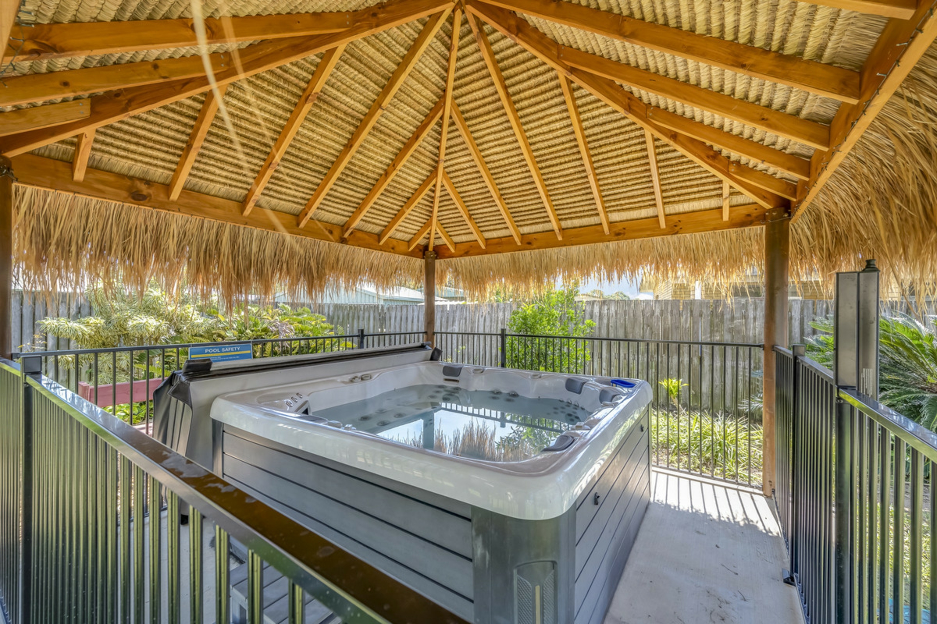19 Club Avenue,, MOORE PARK BEACH
