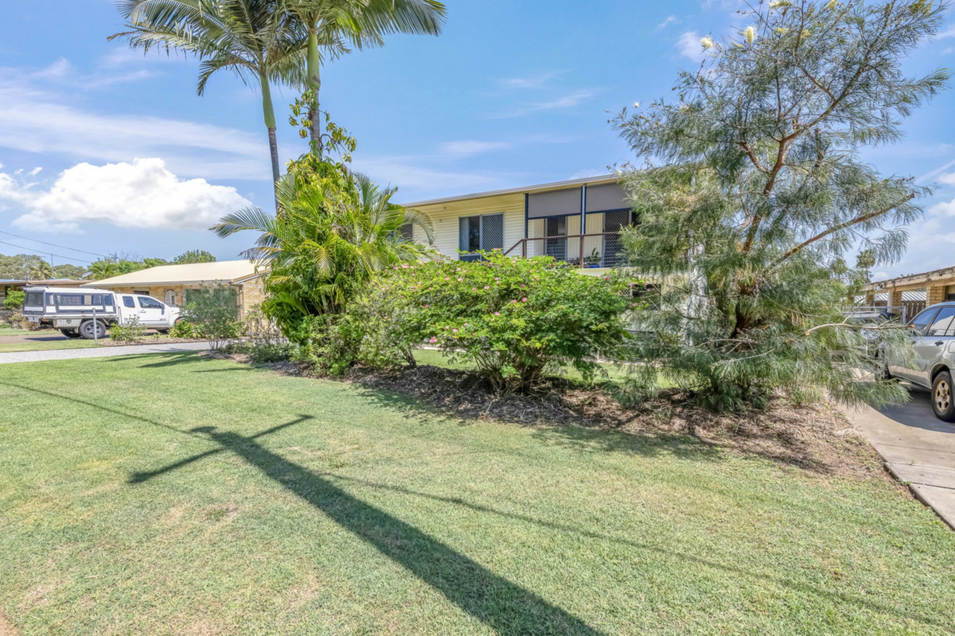 19 Club Avenue,, MOORE PARK BEACH