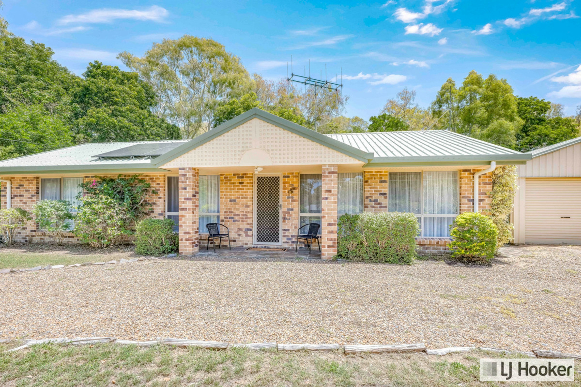 9 Plum Tree Crescent, MOORE PARK BEACH