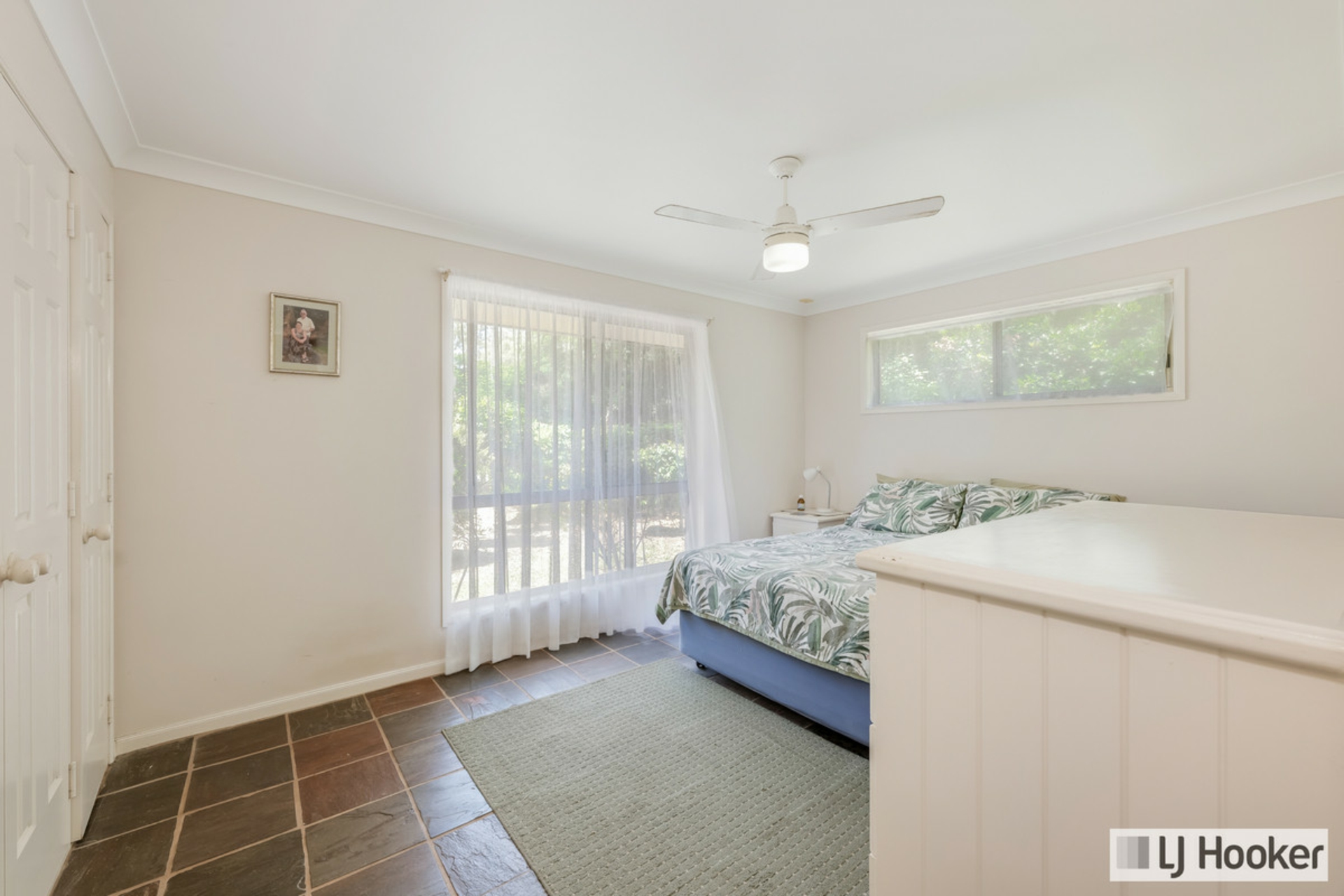 9 Plum Tree Crescent, MOORE PARK BEACH