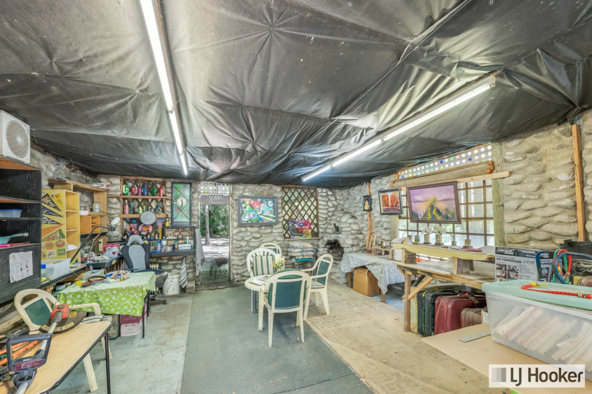 9 Plum Tree Crescent, MOORE PARK BEACH