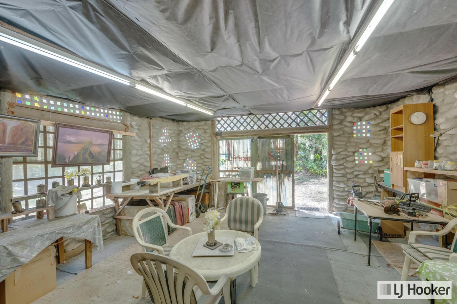 9 Plum Tree Crescent, MOORE PARK BEACH