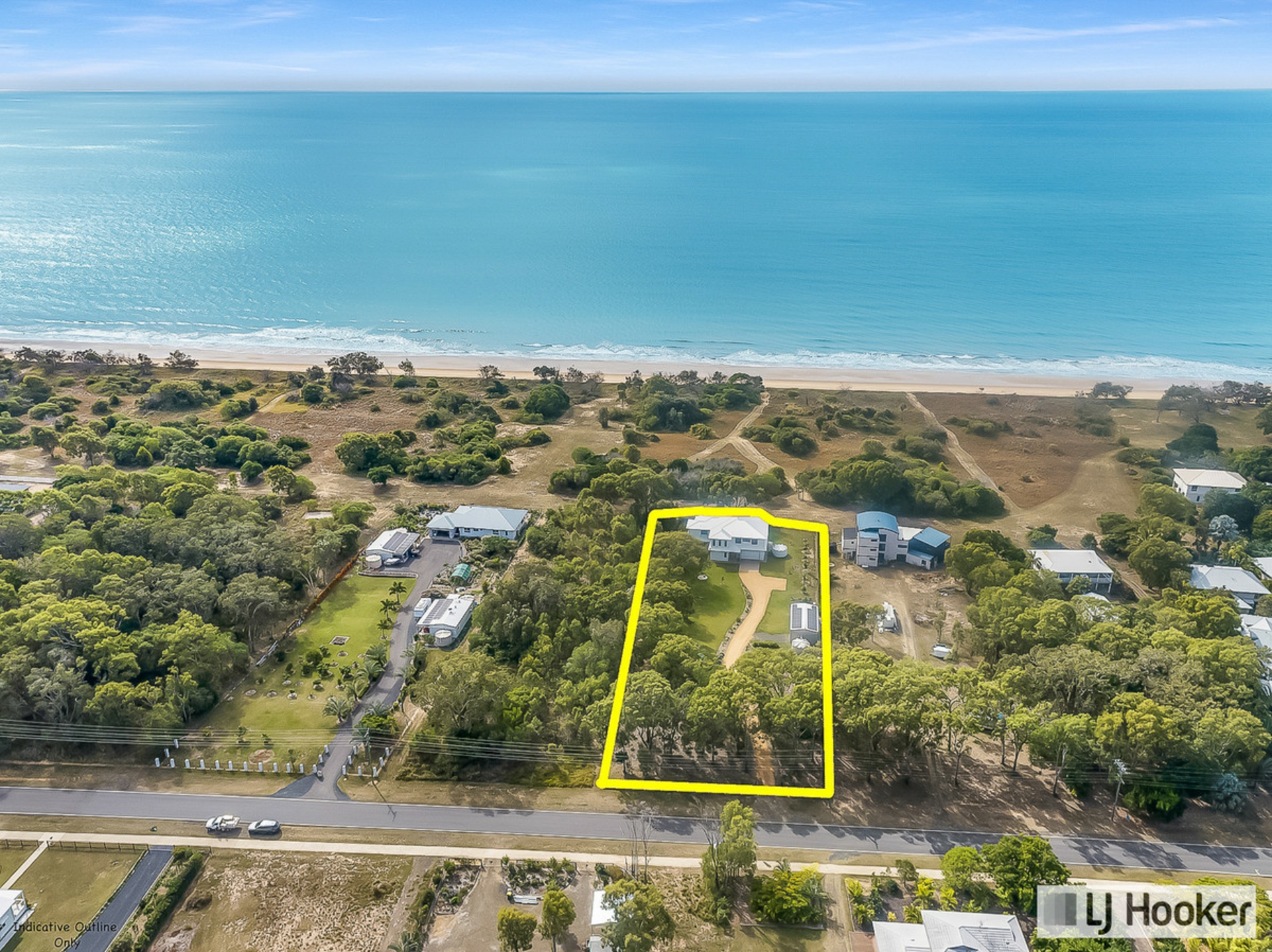 18 Sylvan Drive,, MOORE PARK BEACH