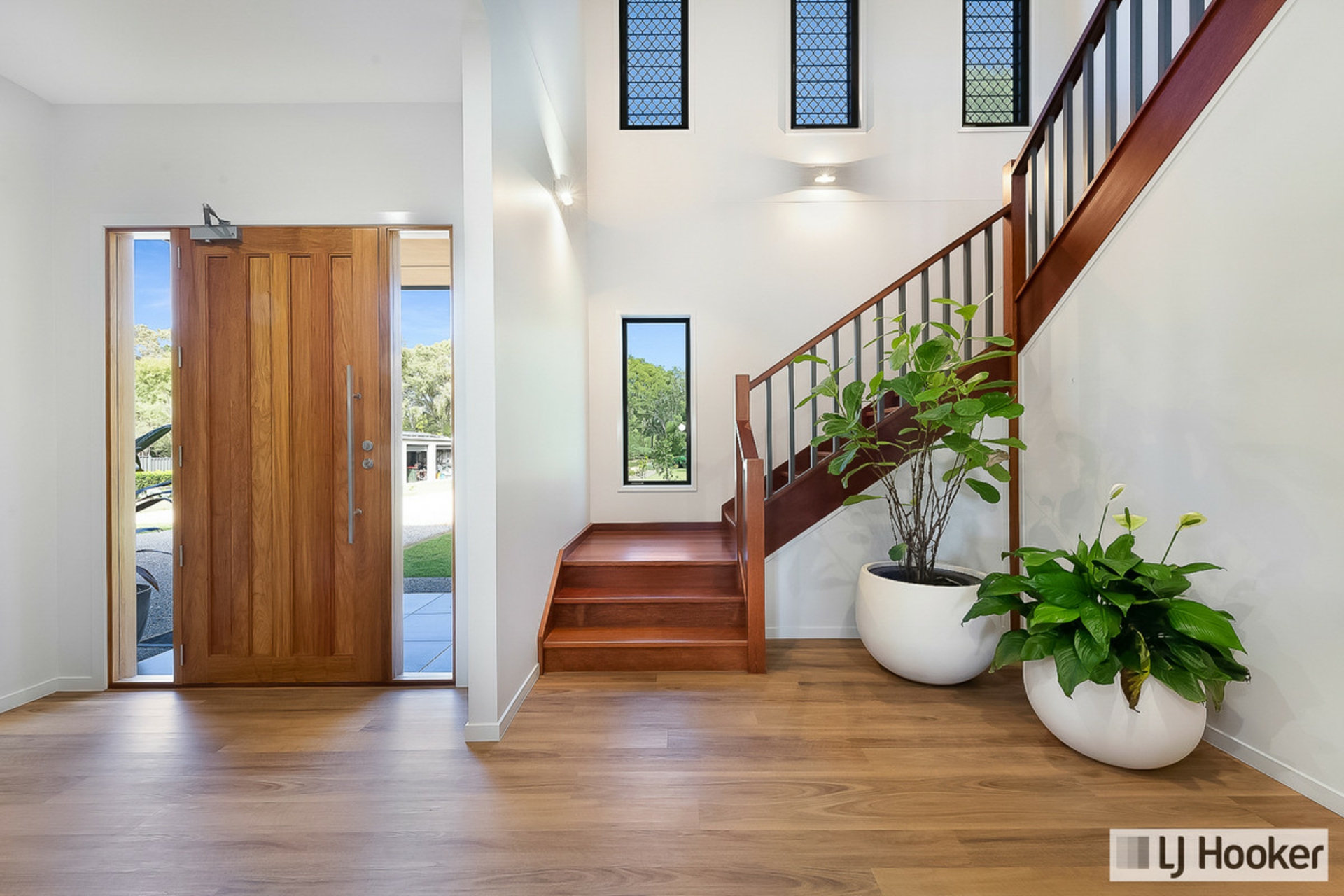 18 Sylvan Drive,, MOORE PARK BEACH