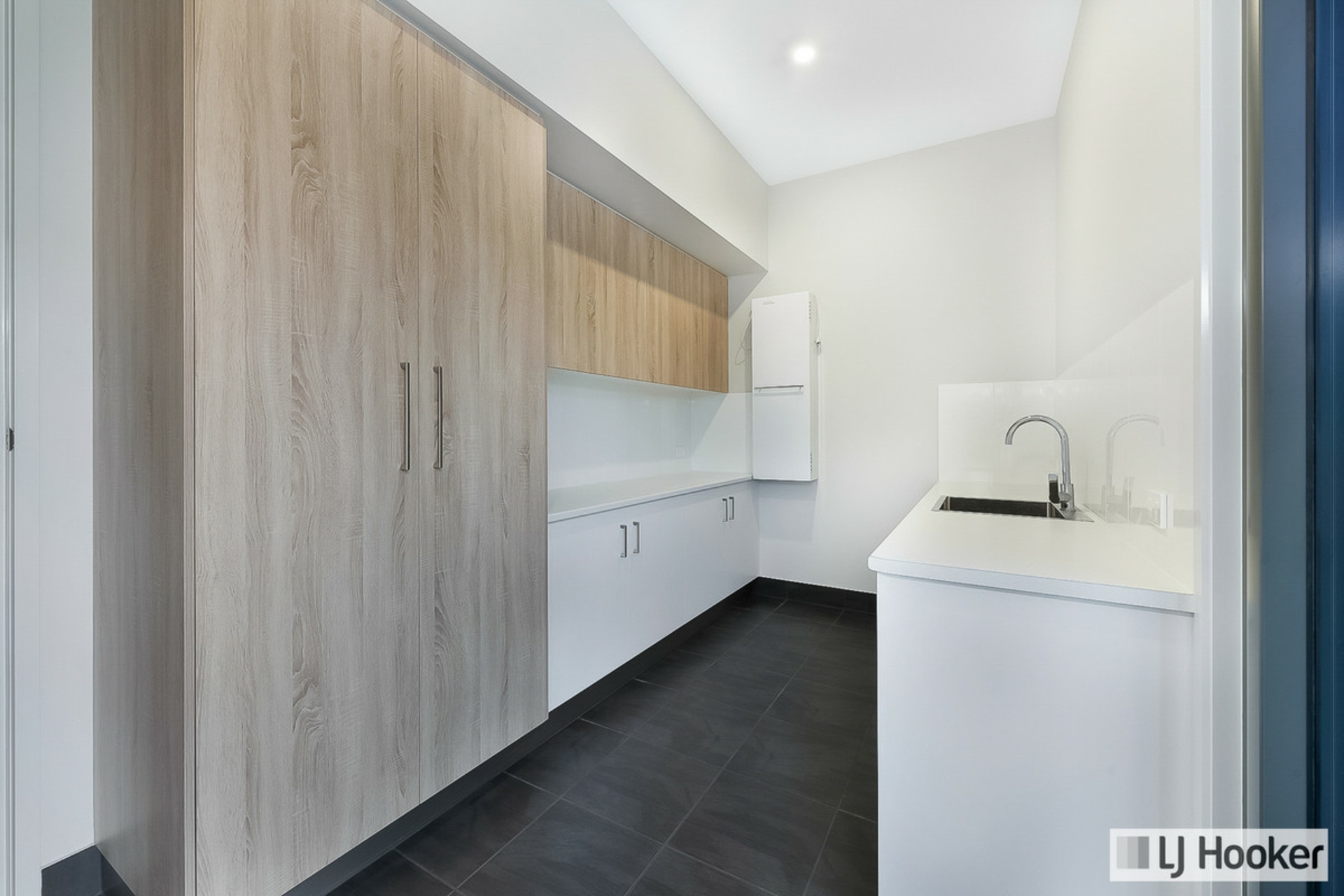 18 Sylvan Drive,, MOORE PARK BEACH
