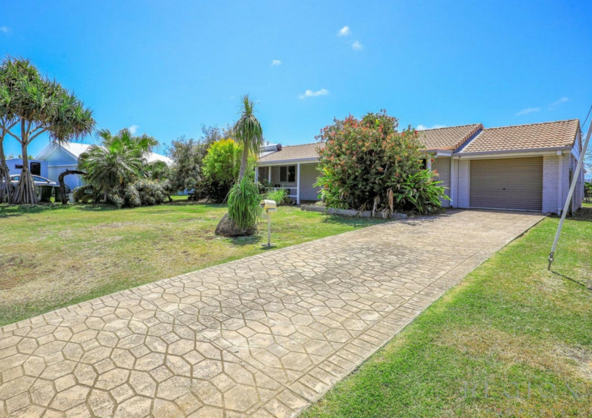 7 Logan Road, INNES PARK
