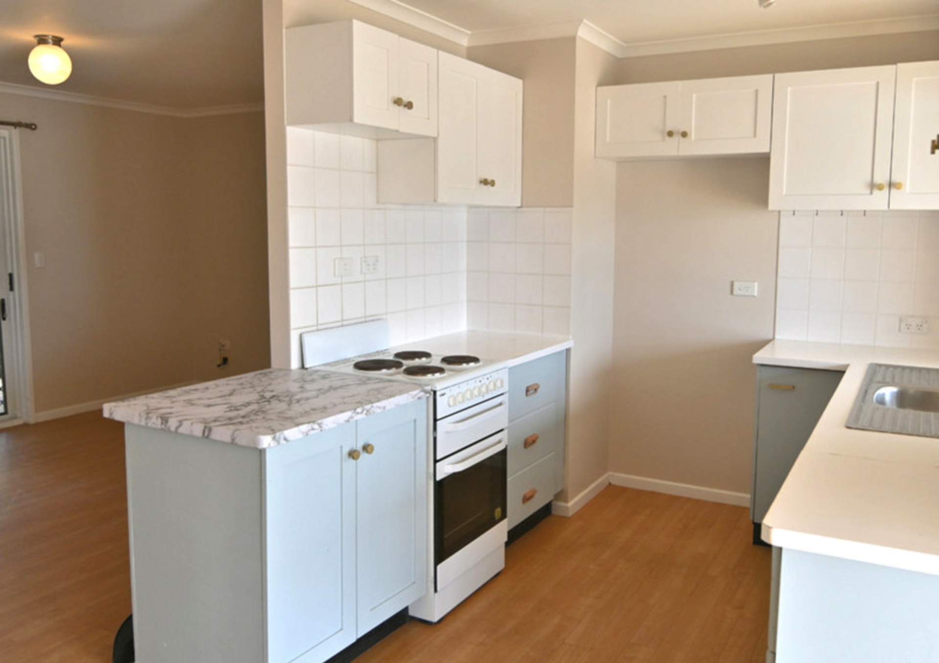 7 Logan Road, INNES PARK