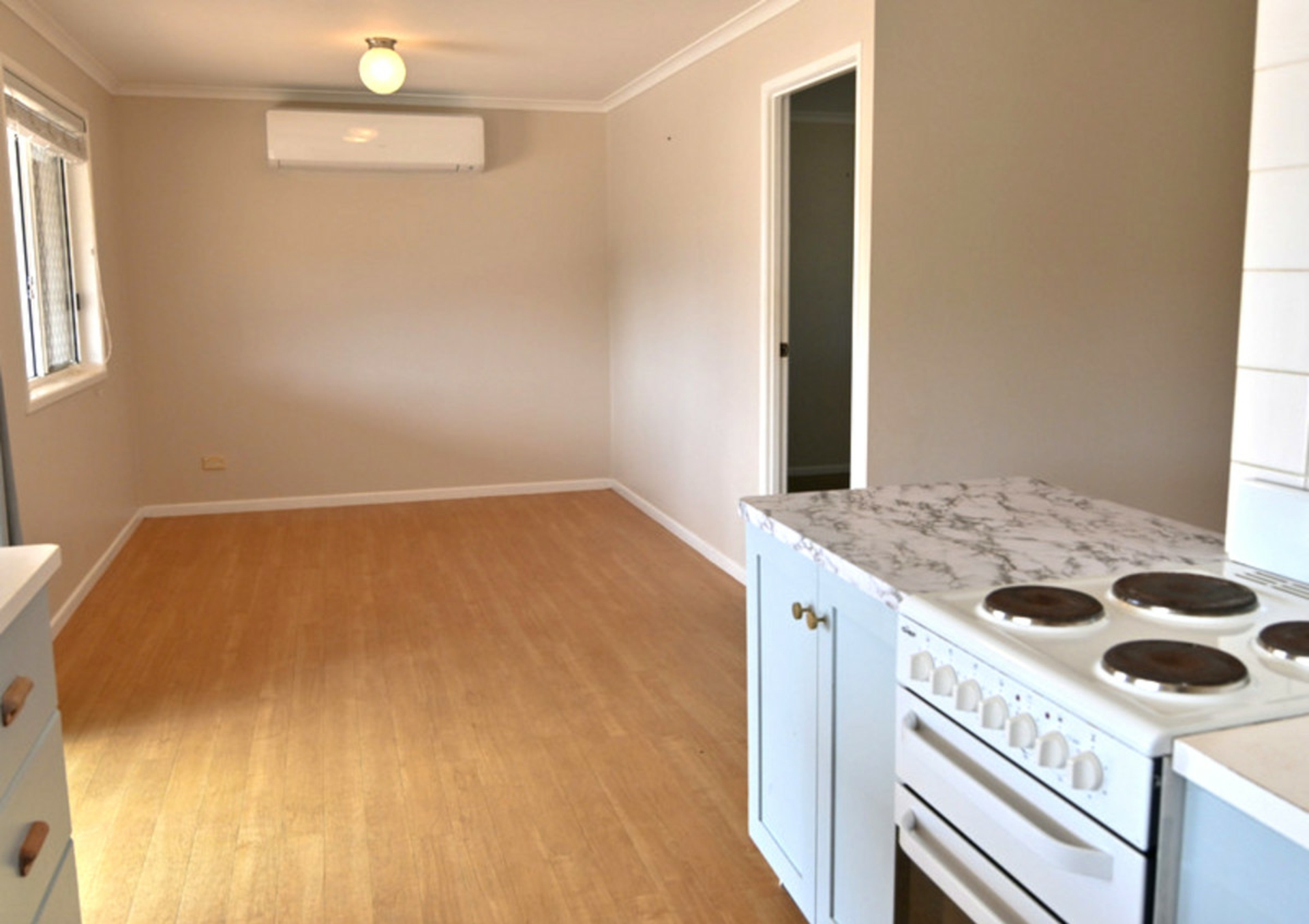 7 Logan Road, INNES PARK