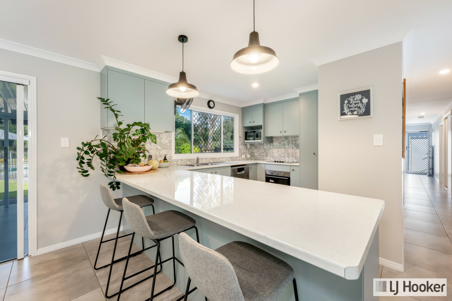 139 Sylvan Drive, MOORE PARK BEACH