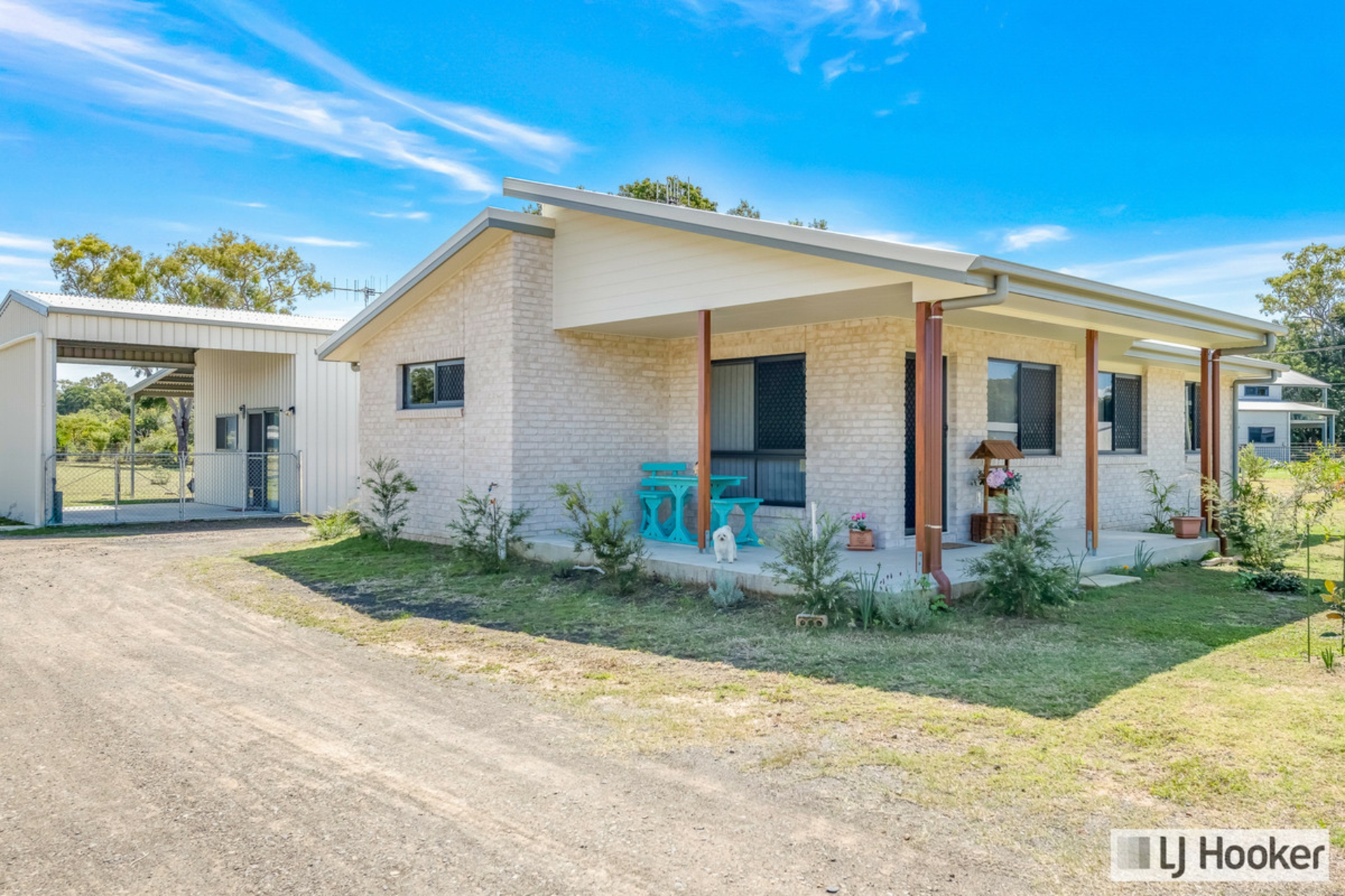 Moore Park Beach, 4670