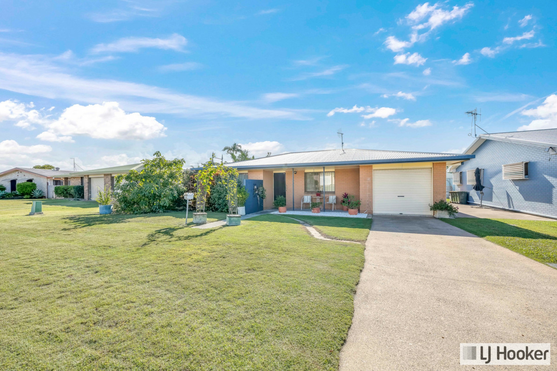 8 Gray Avenue, BUNDABERG SOUTH