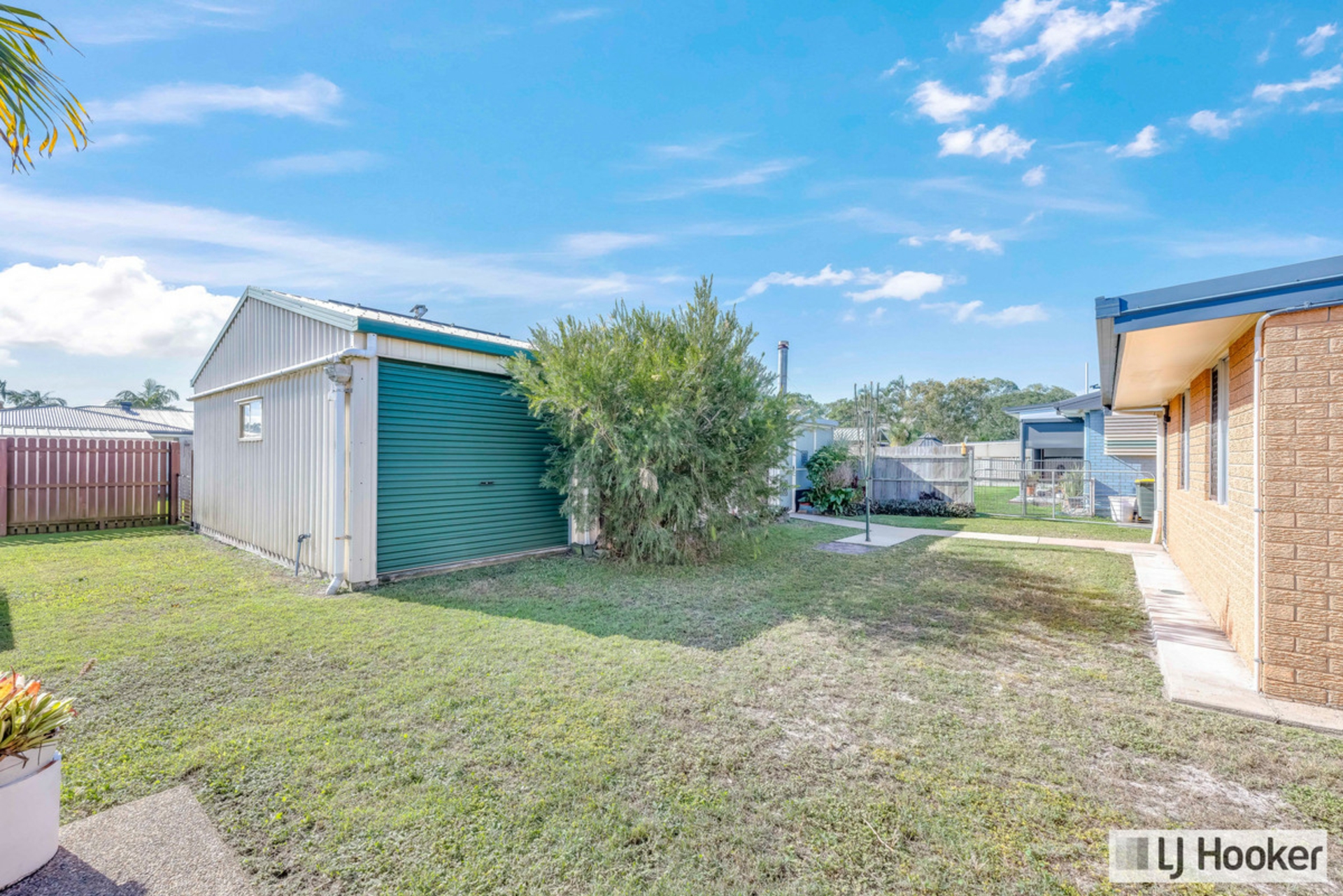 8 Gray Avenue, BUNDABERG SOUTH