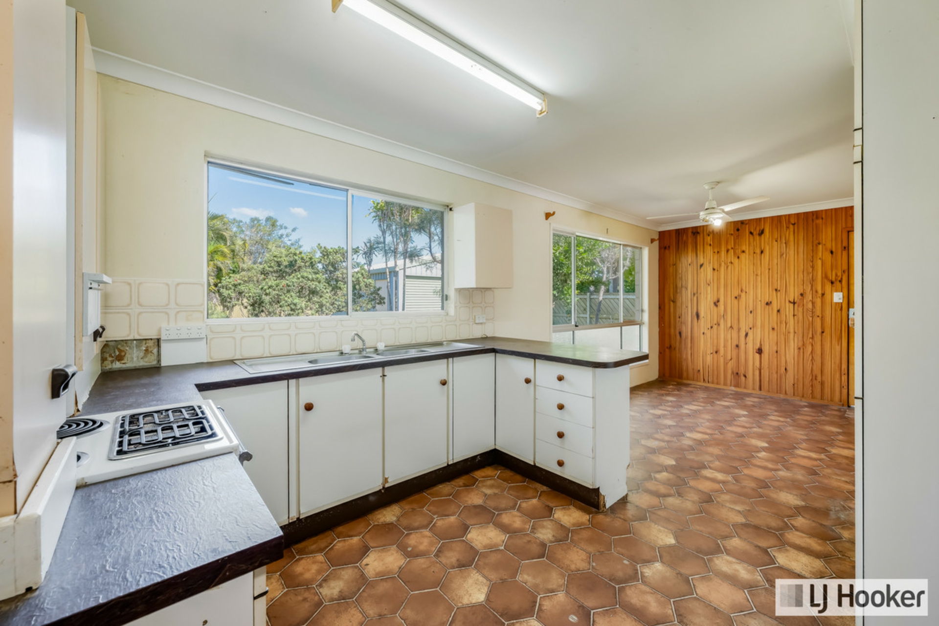 14 McNamara Street, AVENELL HEIGHTS