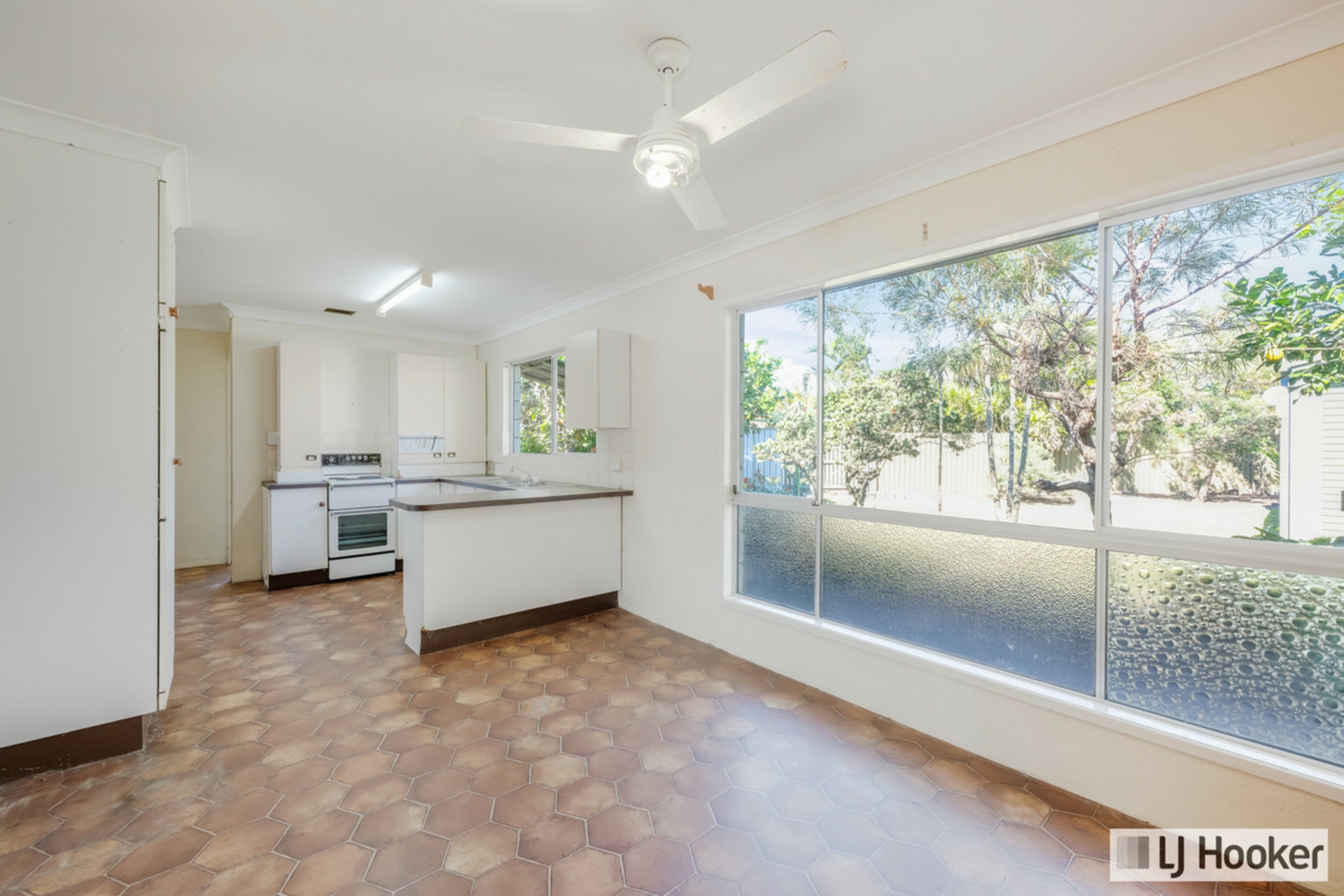14 McNamara Street, AVENELL HEIGHTS