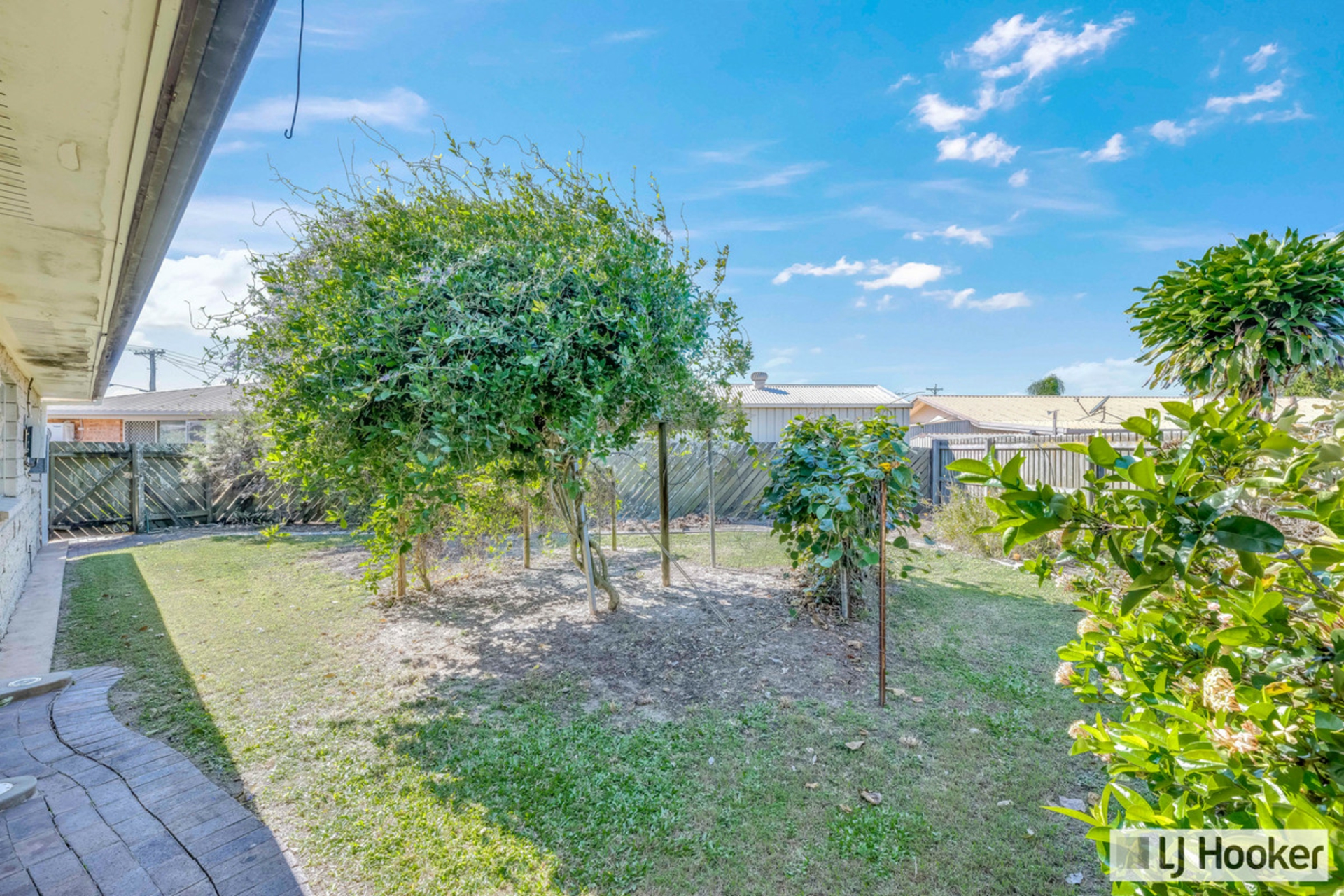 14 McNamara Street, AVENELL HEIGHTS