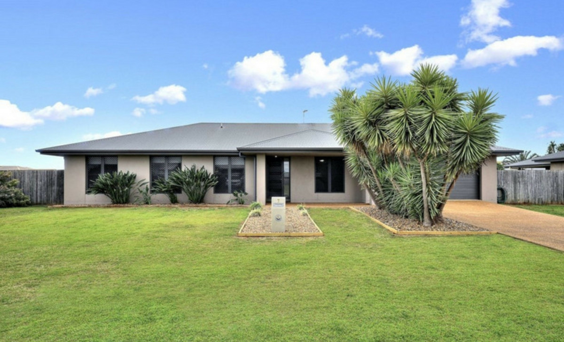7 Tranquility Place, BARGARA
