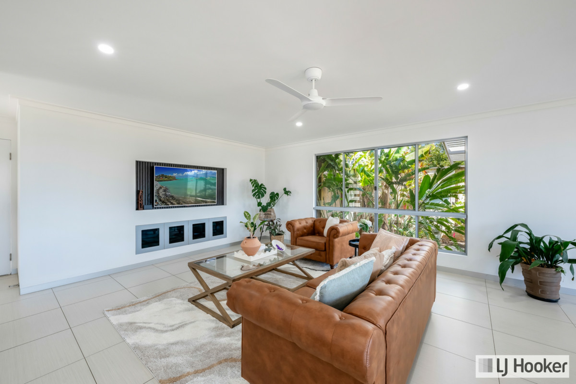 66A Hanbury Street — photo 8 of 30
