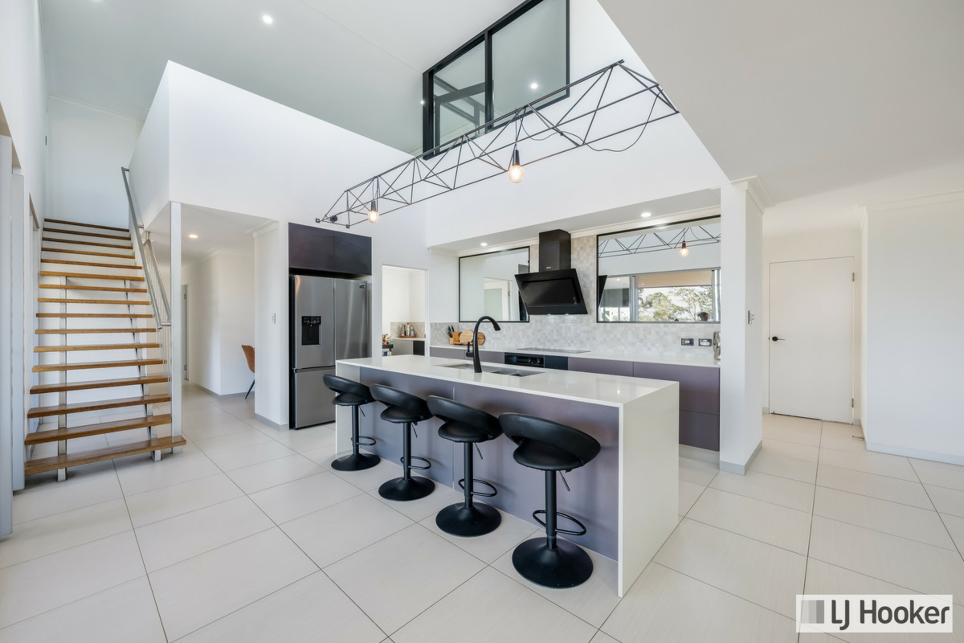 66A Hanbury Street — photo 11 of 30