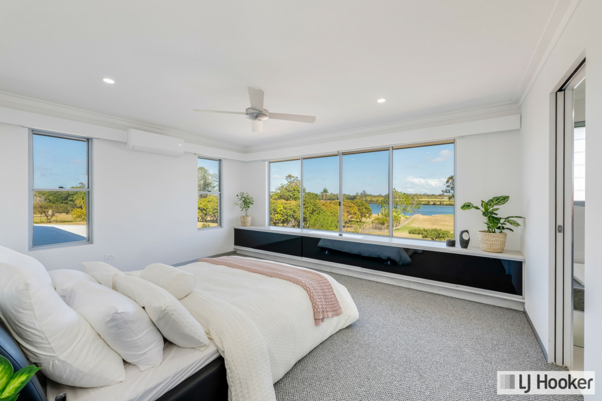 66A Hanbury Street — photo 21 of 30