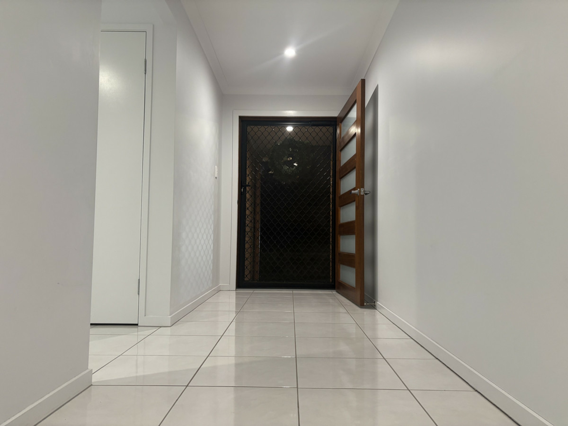 22 Bridge Street — photo 2 of 29