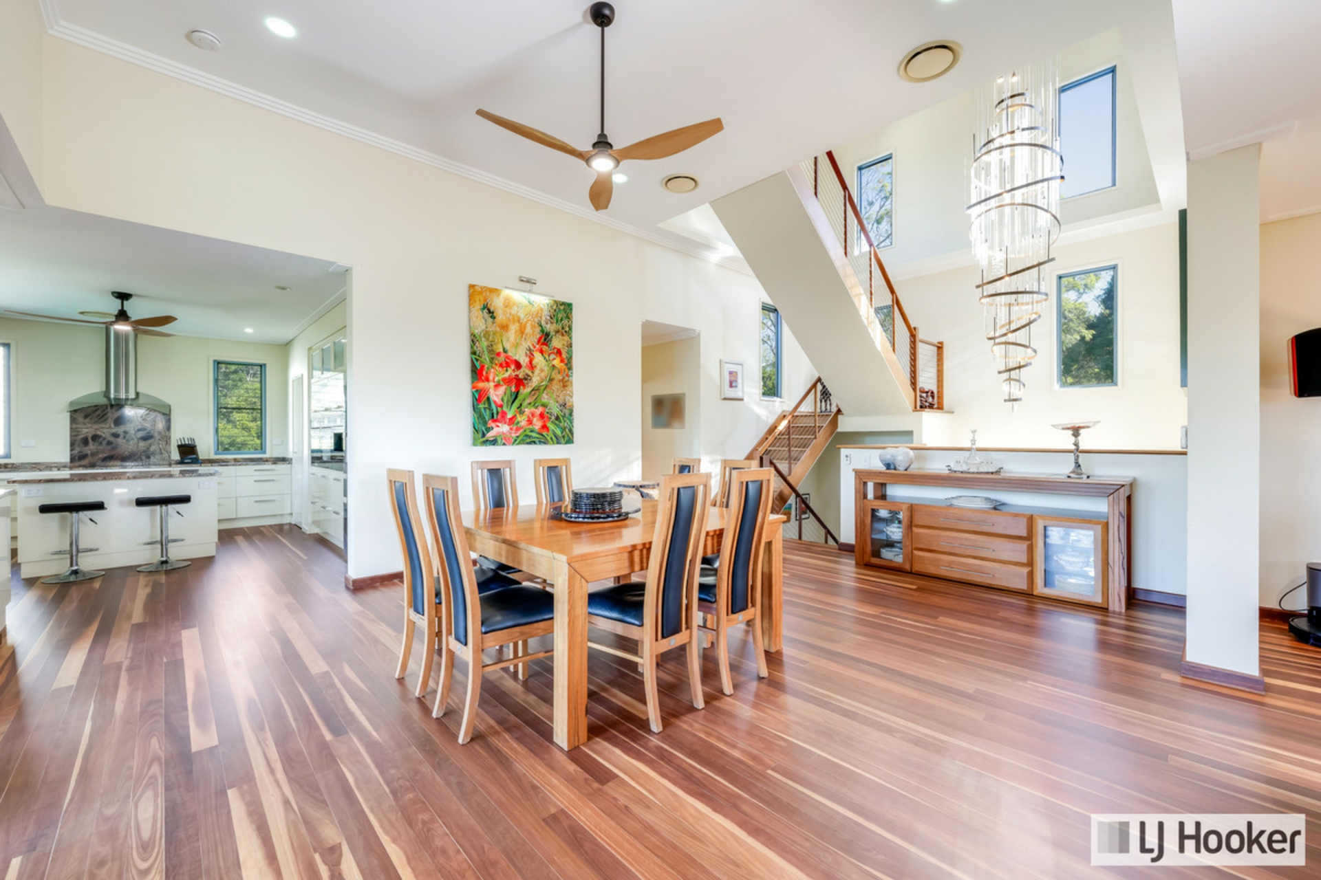 32 Heron Close — photo 10 of 30