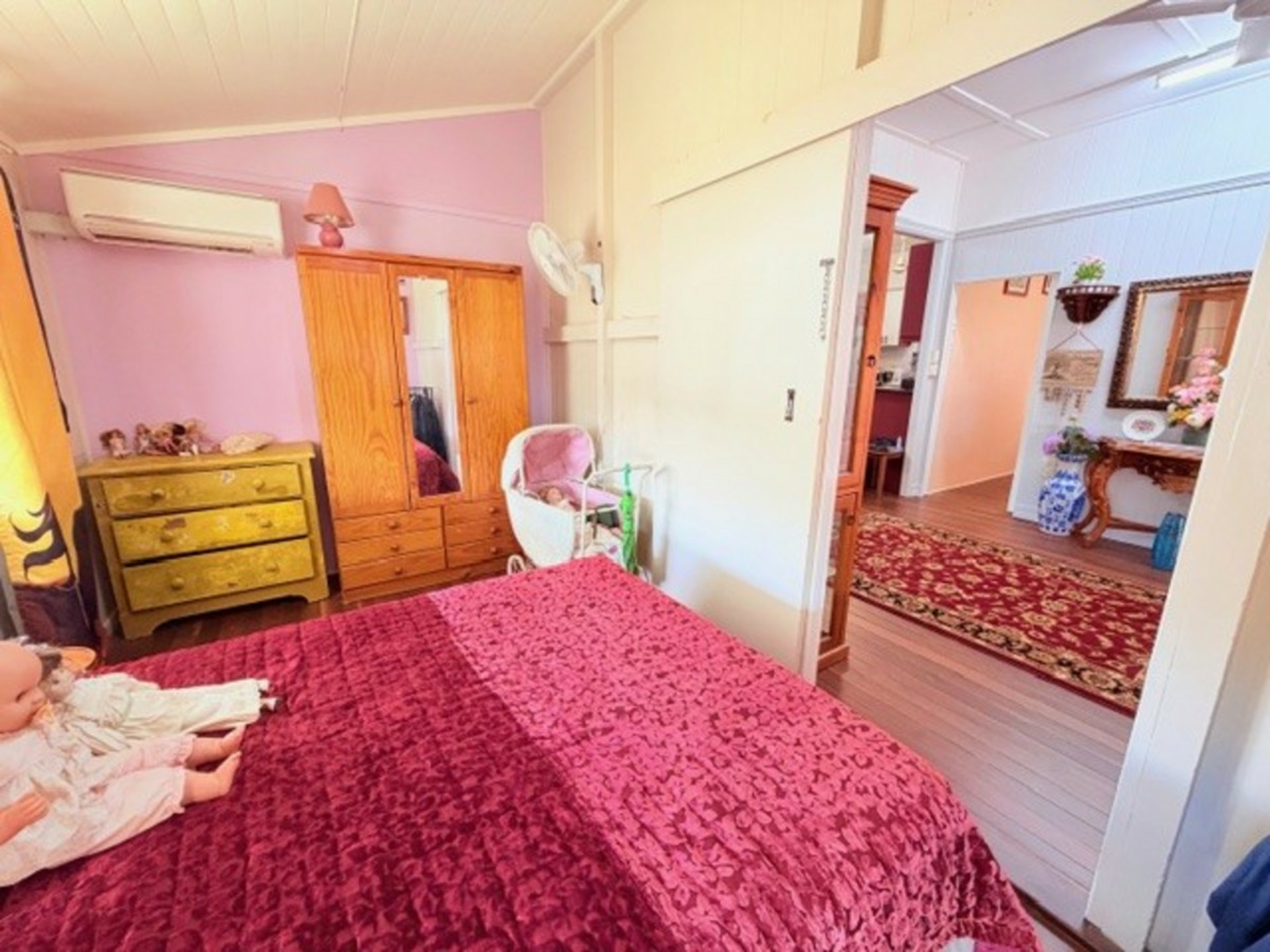 45 Warton Street — photo 11 of 28