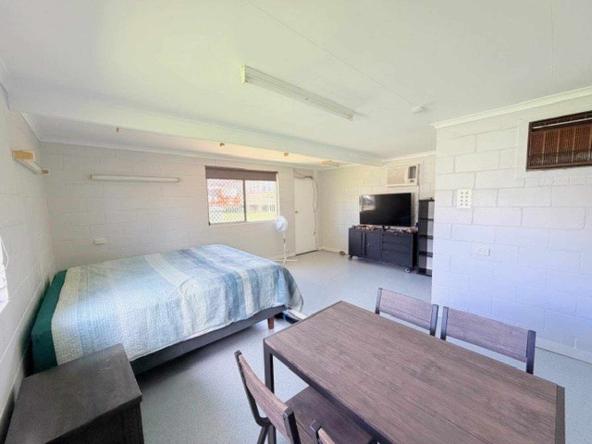 45 Warton Street — photo 24 of 28