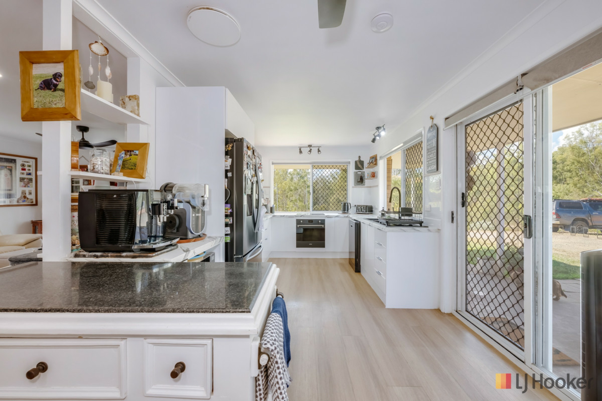 11 Broadmeadows Road — photo 8 of 30