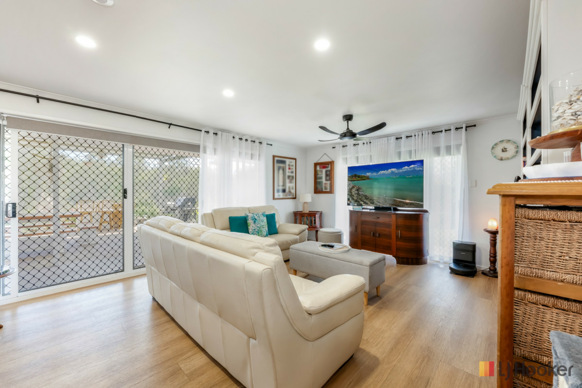 11 Broadmeadows Road — photo 12 of 30
