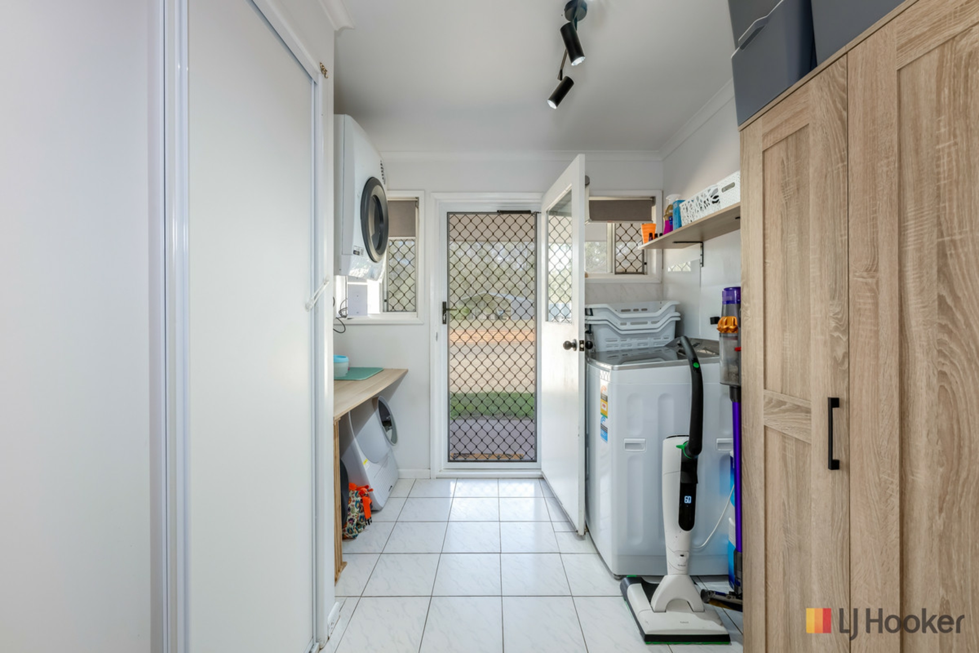 11 Broadmeadows Road — photo 20 of 30