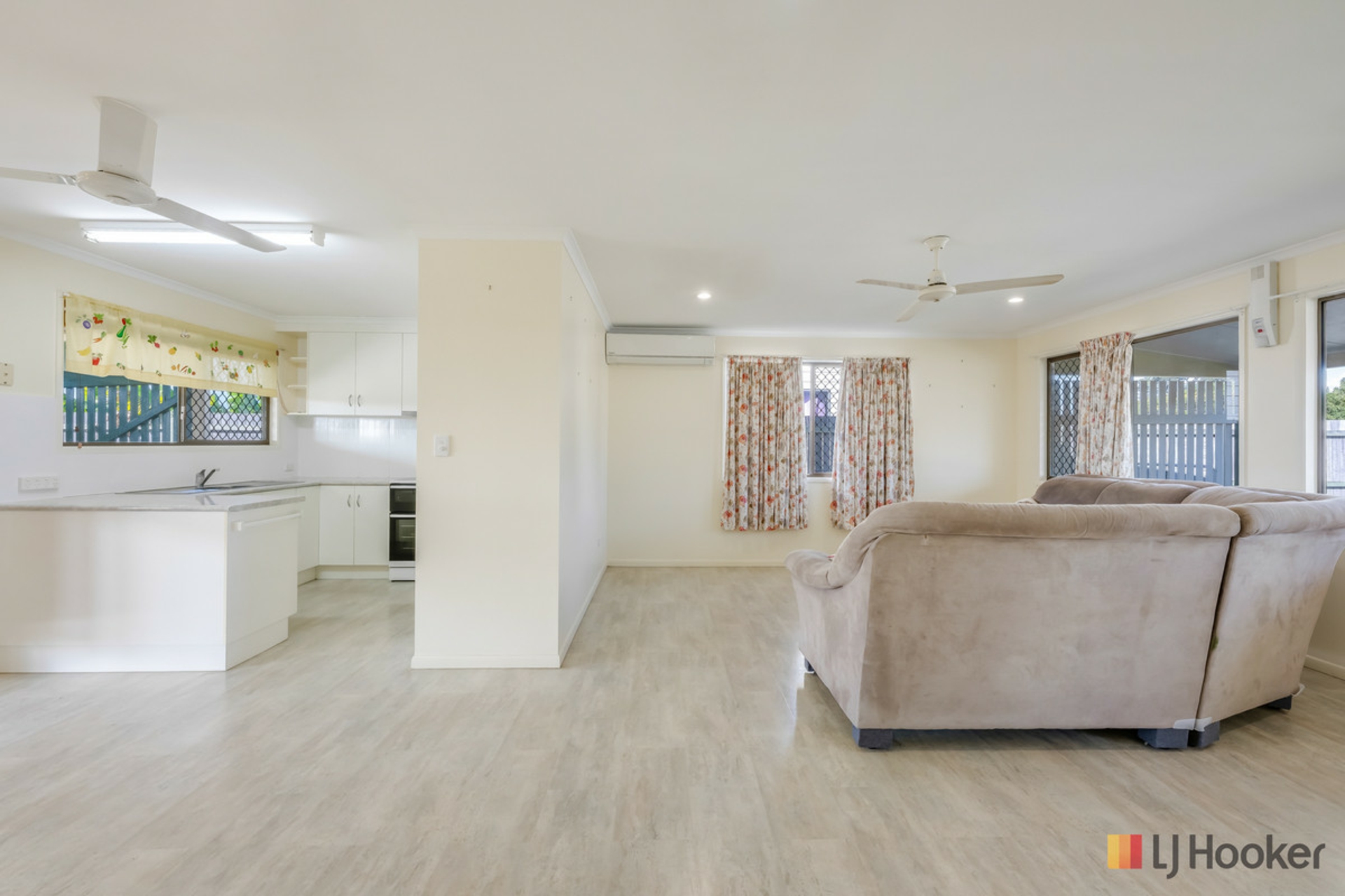 3 Russell Street — photo 4 of 22