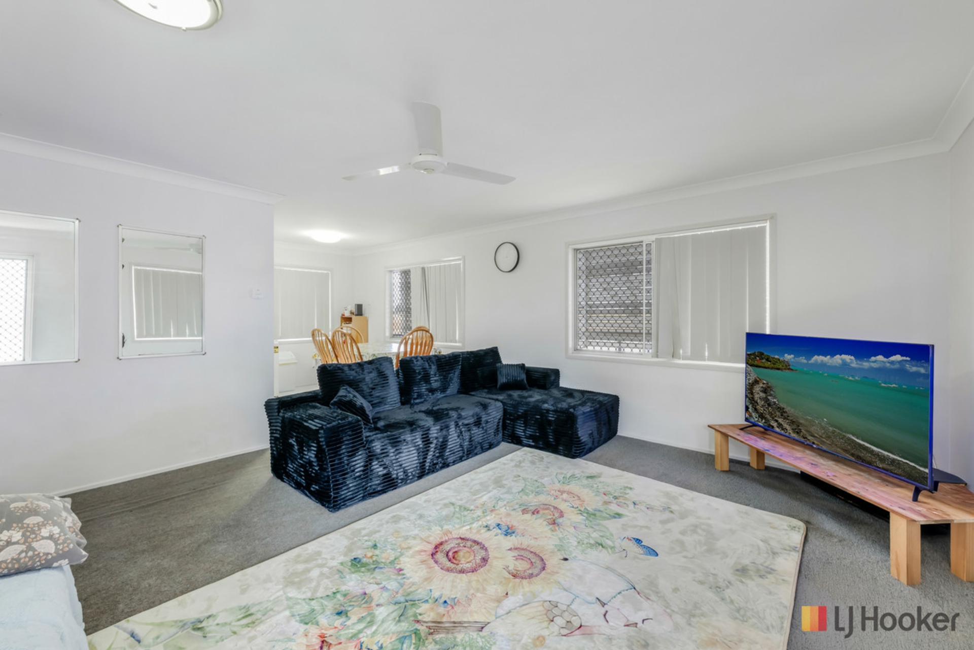 44 Loeskow Street — photo 8 of 21