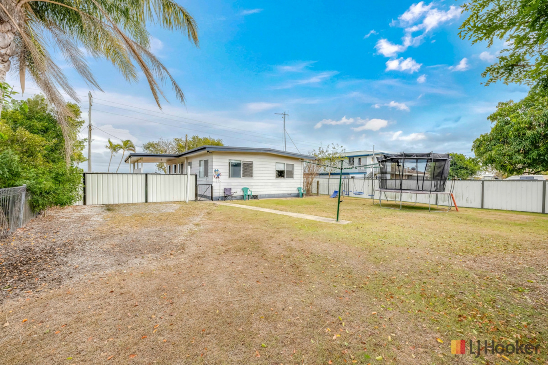 44 Loeskow Street — photo 14 of 21